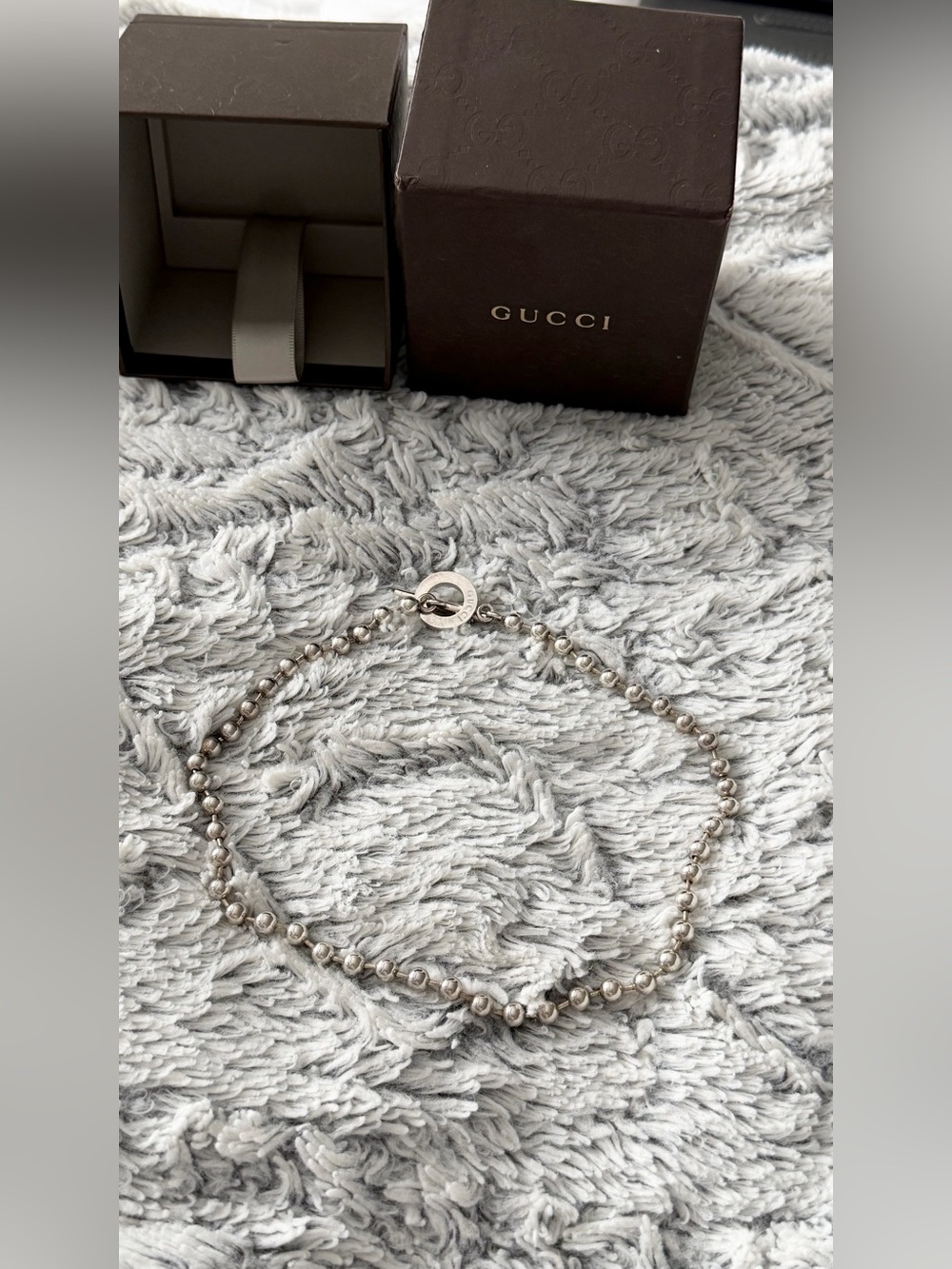 Gucci Silver Bead Toggle Necklace - Polished Silver Beads - Picture 3 of 3